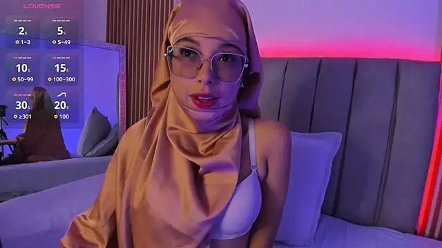 Snapshot of naishaa_ chatting on September 24, 2025, 6:55 pm naishaa online show from September 24, 2025, 6:55 pm