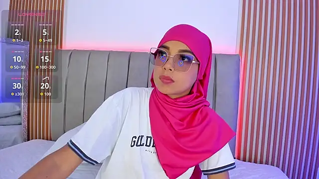 Snapshot of naishaa_ chatting on October 7, 2025, 7:00 pm naishaa online show from October 7, 2025, 7:00 pm