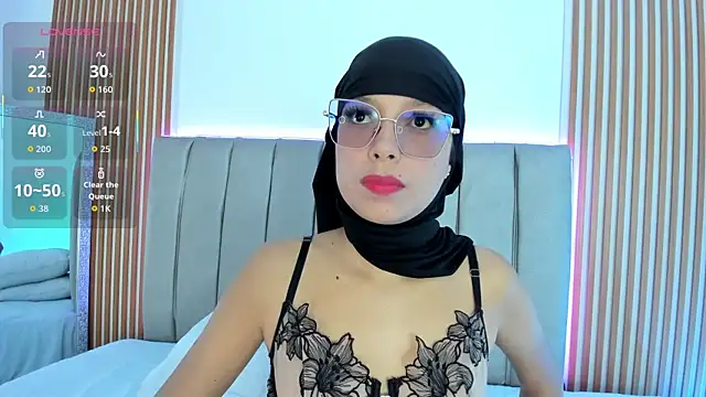 Snapshot of naishaa_ chatting on October 13, 2025, 6:41 pm naishaa online show from October 13, 2025, 6:41 pm