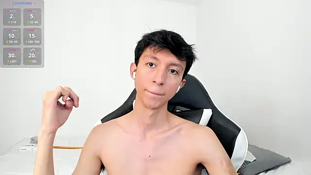 Snapshot of philip_twinkk chatting on October 9, 2025, 2:09 am philip twinkk online show from October 9, 2025, 2:09 am