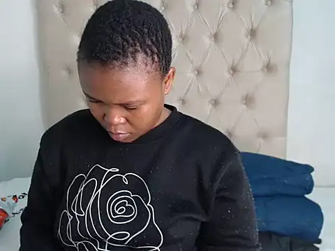 Snapshot of Lolly_Ramochele chatting on February 24, 2026, 11:25 pm Lolly Ramochele online show from February 24, 2026, 11:25 pm