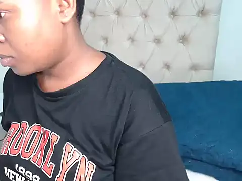 Snapshot of Lolly_Ramochele chatting on March 5, 2026, 10:28 pm Lolly Ramochele online show from March 5, 2026, 10:28 pm