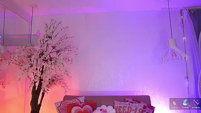 JadeSummerr online show from March 10, 2026, 11:37 am