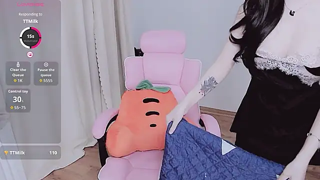 Snapshot of Miu-999 chatting on October 2, 2025, 2:07 am Miu-999 online show from October 2, 2025, 2:07 am