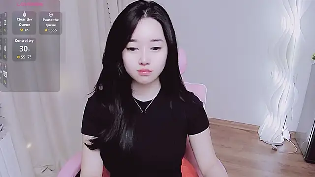 Snapshot of Miu-999 chatting on October 4, 2025, 4:10 am Miu-999 online show from October 4, 2025, 4:10 am