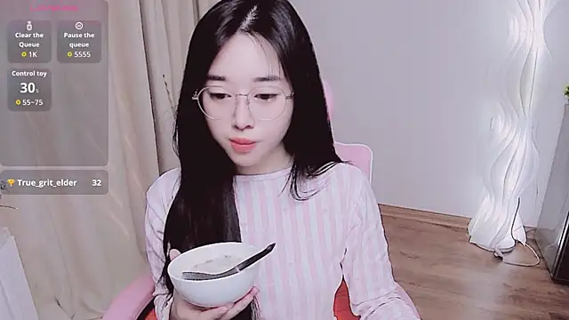 Snapshot of Miu-999 chatting on October 16, 2025, 4:57 am Miu-999 online show from October 16, 2025, 4:57 am