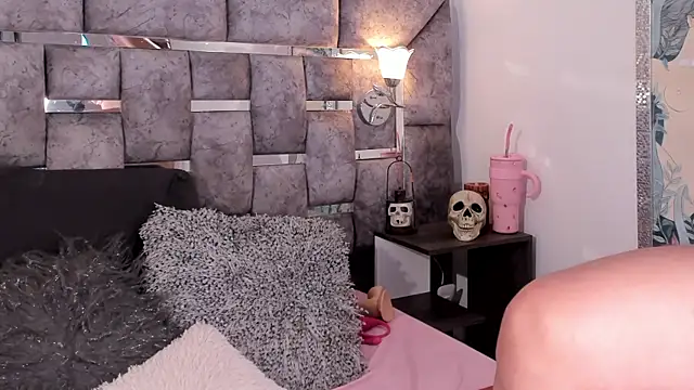 Mariia Josee online show from October 21, 2025, 3:07 am