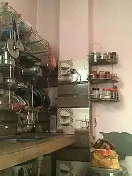 amitsharma7868 online show from December 5, 2025, 2:31 am