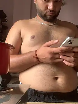 amitsharma7868 online show from June 19, 2026, 2:05 am