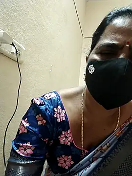 Snapshot of Darshini-Lovely chatting on September 24, 2025, 6:28 am Darshini-Lovely online show from September 24, 2025, 6:28 am