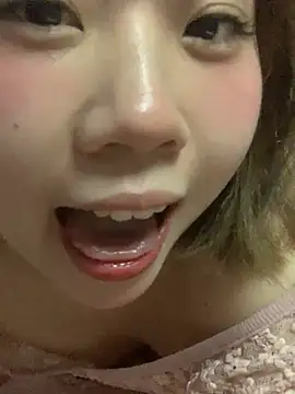 zhaomosheng125216 online show from May 7, 2026, 4:18 am