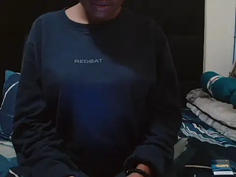 CreamySexyPussy online show from September 28, 2025, 4:45 pm