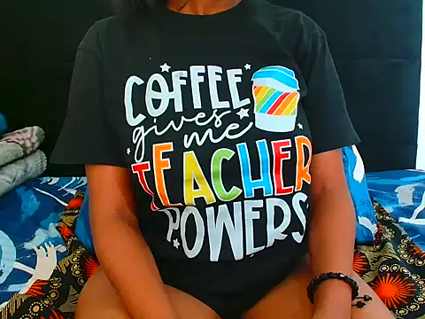 CreamySexyPussy online show from October 15, 2025, 6:19 pm