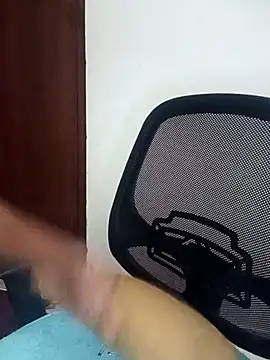 Tamil kavinila online show from February 12, 2026, 11:27 am