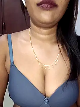 Tamil kavinila online show from March 7, 2026, 4:26 pm