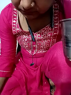 Kavya Rathore online show from December 15, 2025, 4:50 am