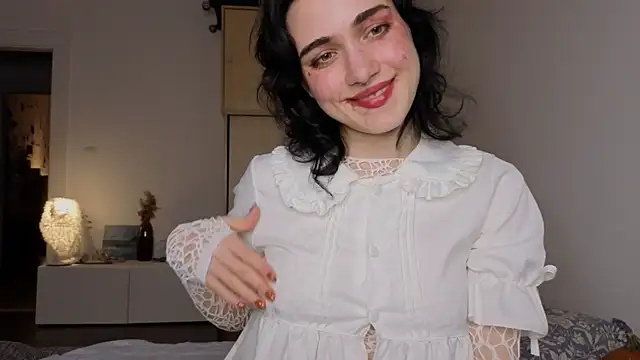 Snapshot of revalation_ chatting on October 25, 2025, 6:02 pm revalation  online show from October 25, 2025, 6:02 pm