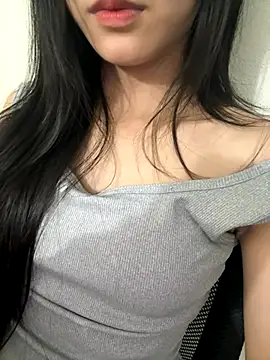 Snapshot of Desi_sara chatting on October 18, 2025, 3:46 pm Desi sara online show from October 18, 2025, 3:46 pm