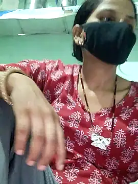 poojam93 online show from September 15, 2025, 5:02 pm