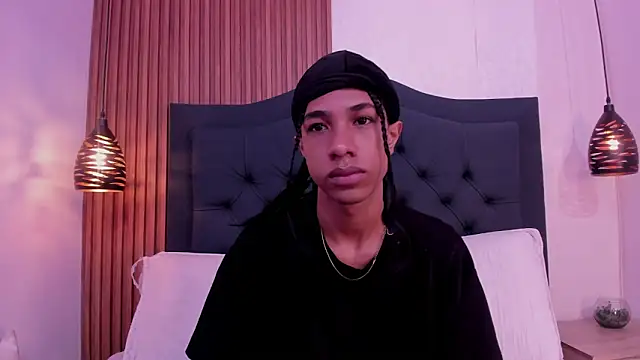 Johan gz  online show from May 6, 2026, 11:37 am