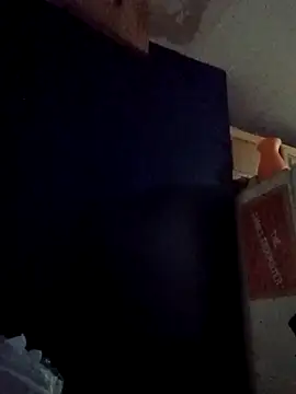 sarahkat86 online show from October 20, 2025, 12:55 am