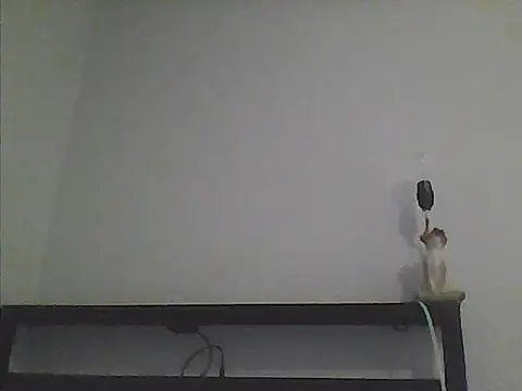 Snapshot of sarahkat86 chatting on March 24, 2026, 12:59 am sarahkat86 online show from March 24, 2026, 12:59 am