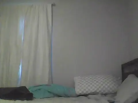 Snapshot of sarahkat86 chatting on March 26, 2026, 11:21 pm sarahkat86 online show from March 26, 2026, 11:21 pm