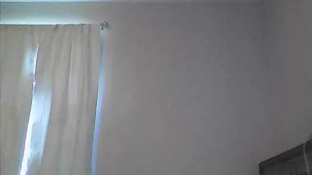 Snapshot of sarahkat86 chatting on April 4, 2026, 10:07 pm sarahkat86 online show from April 4, 2026, 10:07 pm