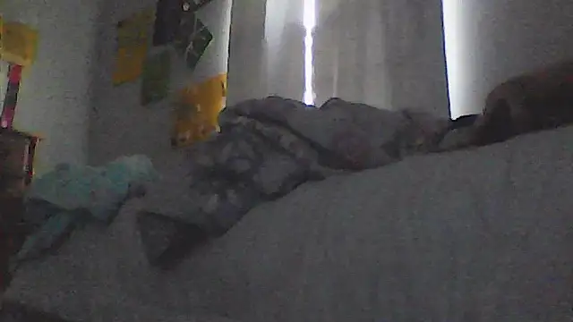 sarahkat86 online show from June 7, 2026, 11:03 am