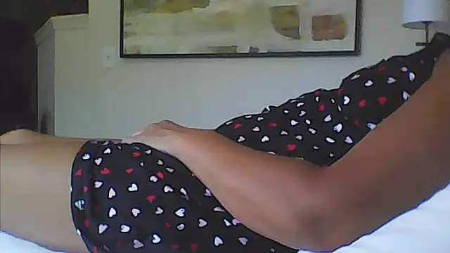 sarahkat86 online show from June 22, 2026, 3:53 pm