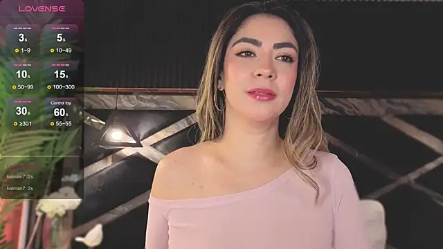 Snapshot of CristalHeart_ chatting on October 2, 2025, 12:01 pm CristalHeart  online show from October 2, 2025, 12:01 pm