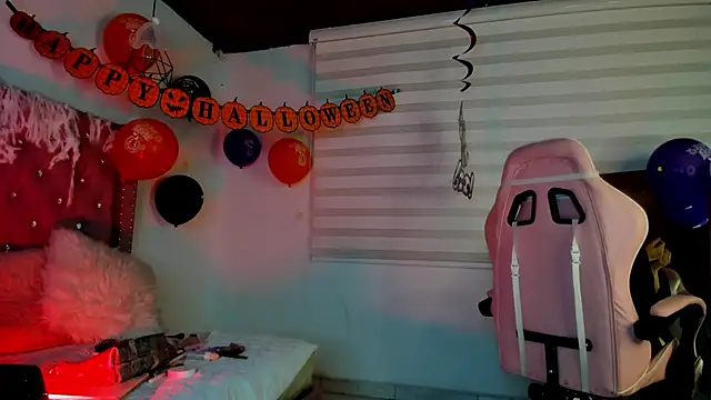 Snapshot of Jade_rey_ chatting on October 24, 2025, 3:14 am Jade rey  online show from October 24, 2025, 3:14 am