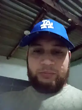 Catire10  online show from October 16, 2025, 2:12 am