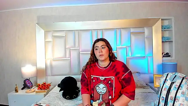 AdelaTaylor online show from October 30, 2025, 11:33 am