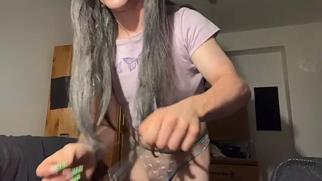 Snapshot of emilydee666 chatting on September 22, 2025, 8:44 pm emilydee666 online show from September 22, 2025, 8:44 pm