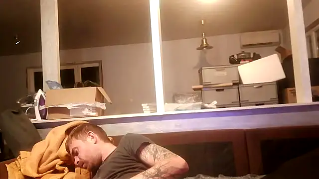 Snapshot of Bikerhot883hd chatting on October 11, 2025, 2:44 am Bikerhot883hd online show from October 11, 2025, 2:44 am