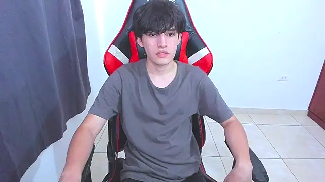 Snapshot of eren_188 chatting on September 27, 2025, 8:14 pm eren 188 online show from September 27, 2025, 8:14 pm