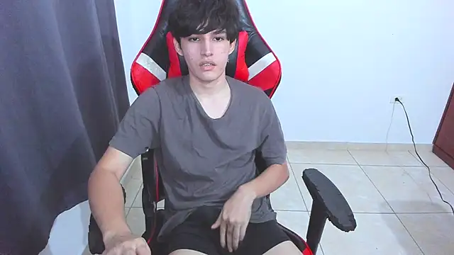 Snapshot of eren_188 chatting on October 3, 2025, 2:30 am eren 188 online show from October 3, 2025, 2:30 am