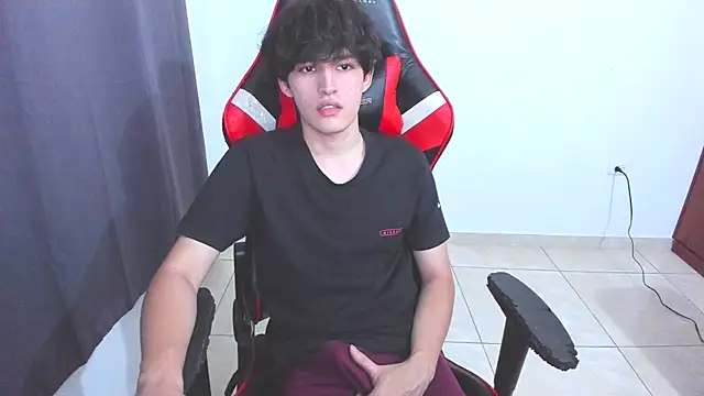 Snapshot of eren_188 chatting on October 11, 2025, 2:44 am eren 188 online show from October 11, 2025, 2:44 am