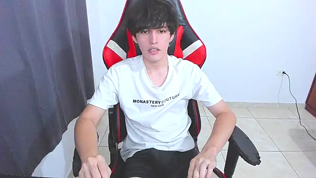 Snapshot of eren_188 chatting on October 18, 2025, 8:20 pm eren 188 online show from October 18, 2025, 8:20 pm