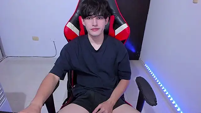 Snapshot of eren_188 chatting on March 25, 2026, 2:17 am eren 188 online show from March 25, 2026, 2:17 am