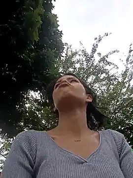 Mikasa-Ackerman online show from October 29, 2025, 7:15 pm