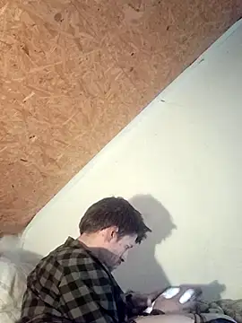 Salon1986 online show from October 11, 2025, 12:47 pm