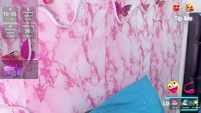 Snapshot of sweetyblowjob19 chatting on October 21, 2025, 10:43 pm sweetyblowjob19 online show from October 21, 2025, 10:43 pm