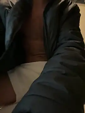 Snapshot of Mateo_6910 chatting on September 12, 2025, 9:04 pm Mateo 6910 online show from September 12, 2025, 9:04 pm