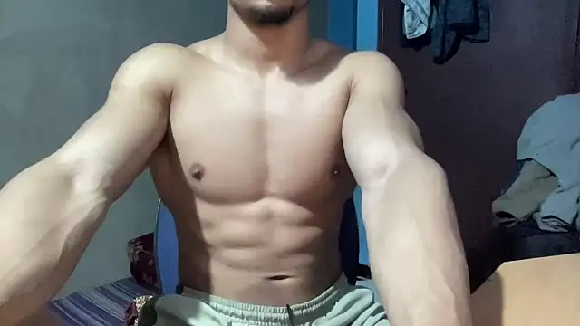 Snapshot of veilofstrength chatting on October 31, 2025, 2:56 am veilofstrength online show from October 31, 2025, 2:56 am