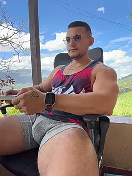 Snapshot of Marco_Vega chatting on June 16, 2026, 3:25 pm Marco Vega online show from June 16, 2026, 3:25 pm