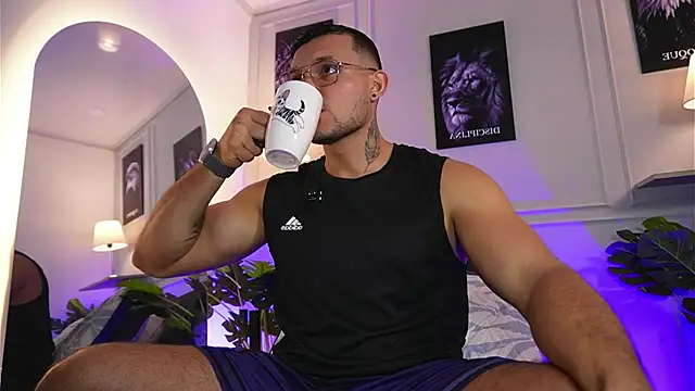 Marco Vega online show from June 27, 2026, 2:05 am