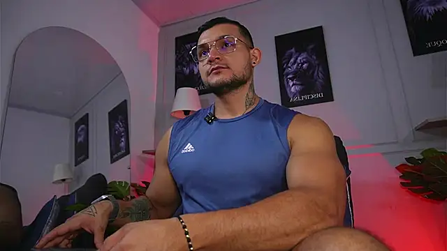 Marco Vega online show from July 9, 2026, 2:04 am