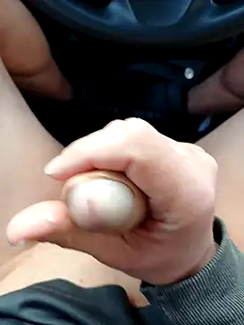 Micki2 online show from February 3, 2026, 2:44 pm